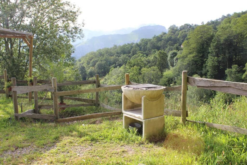 Los Pradones San Roque de Ríomiera 外观 照片
